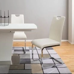 Chaise Cantilever Pasala -Chaises Soldes 1000006082 200907 14213700001 MOOD DETAILS P000000001000006082 mood