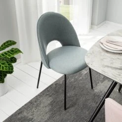 Chaise Capitonnée Ikley -Chaises Soldes 1000179451 200310 11375800005 MOOD DETAILS P000000001000179451 mood