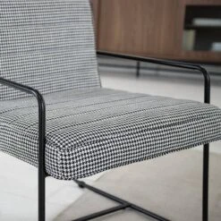 Fauteuil Kongas 20 Fauteuil Kongas -Chaises Soldes 1000208969 220530 070 DETAILS P000000001000208969