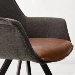 Chaise Capitonnée Randall -Chaises Soldes 1000210863 220902 033 DETAILS P000000001000210863