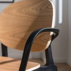 Chaises à Accoudoirs Day (lot De 2) -Chaises Soldes 1000273479 220915 023 MOOD DETAILS P000000001000273479 mood