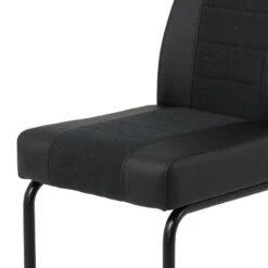 Chaise Cantilever Carbonia -Chaises Soldes 1000352415 220610 081 DETAILS P000000001000352415
