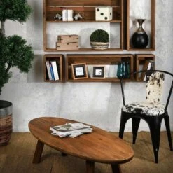 Chaise En Métal Et Peau De Vache -Chaises Soldes 2a00e25786c241c29b4aaed4c041c423