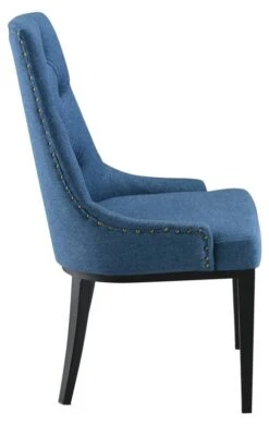 Chaise Chester Salle à Manger -Chaises Soldes 33b3d9ad9c394bedaf5a2fc8550ef404.cropped 395 47 1208 1905.processed